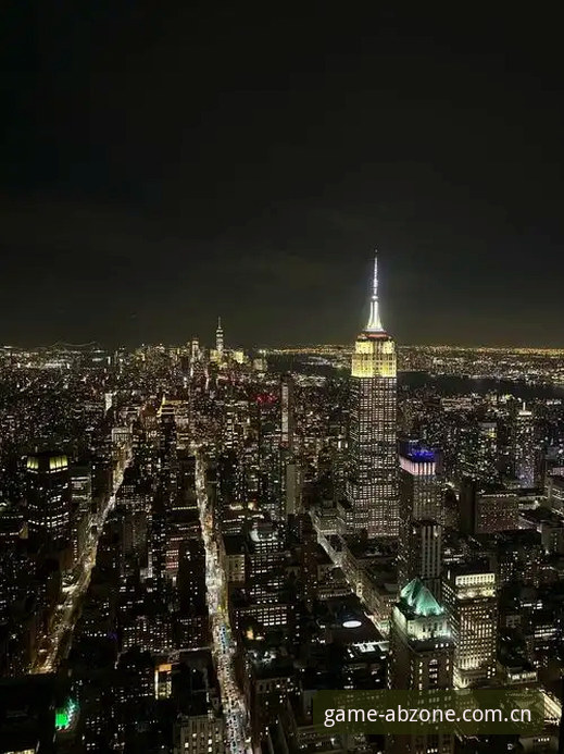 凌晨两点的曼哈顿训练馆，灯光还亮着。兰德里·沙梅特投完最后一组三分，坐在篮架下喘气。他的经纪人打来电话：尼克斯内部已经讨论过三次，名单上写了六个名字。沙梅特听完，低头看了看自己那双穿了两个赛季的球鞋，没说话。